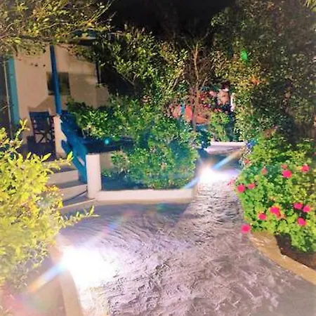A Cretan House In The Garden. 公寓 考特索纳里